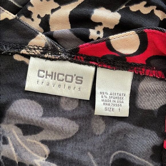 Chico's Black and Red Asymmetrical Blouse Silky super soft Sz 1 - Picture 4 of 4